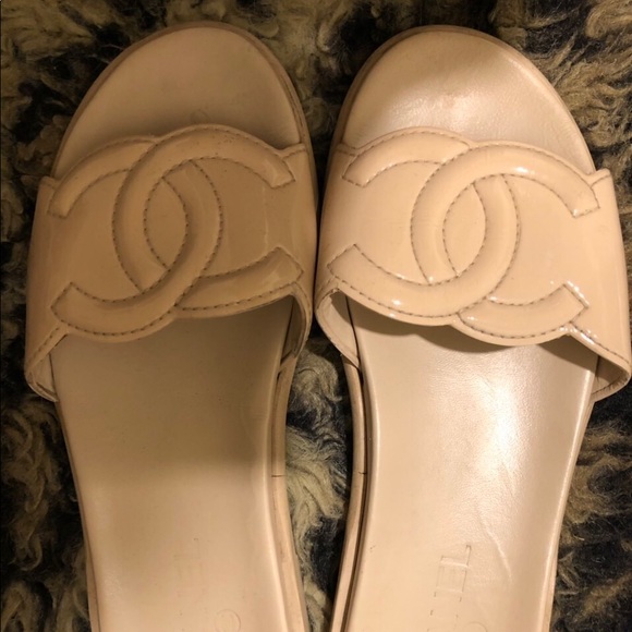 CHANEL Shoes - Chanel slides